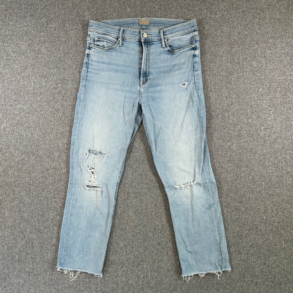 MOTHER The Dazzler Shift Jeans Light Wash Distressed Raw Hem Size 31 Made in USA